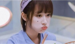 爆料杨紫抽烟视频大全最新,娱乐圈新动向引发热议