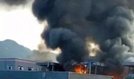 龙南爆料重大事故视频最新,惊心动魄瞬间直击人心